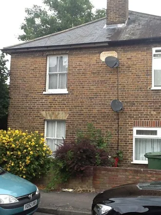 Rent this 3 bed room on Warhammer in East Street, Epsom