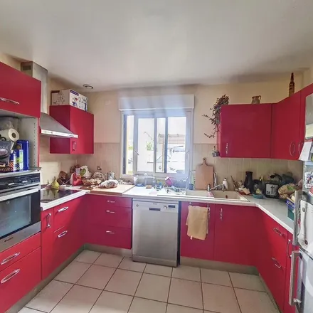 Rent this 5 bed apartment on 2 Rue des Chênes in 10300 Macey, France
