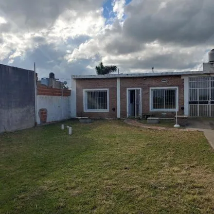 Image 2 - Hermanas de la Caridad, Partido de Luján, 6712 Pueblo Nuevo, Argentina - House for sale