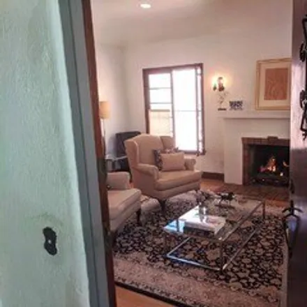 Image 3 - 1153 South Hayworth Avenue, Los Angeles, CA 90035, USA - House for rent