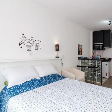 Buy this 1 bed apartment on Rua Doutor Cesário Mota Júnior 209 in Higienópolis, São Paulo - SP