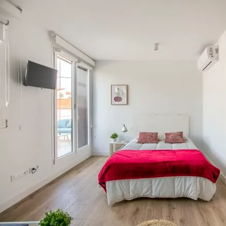 Image 7 - Calle del Limonero, 24, 28020 Madrid, Spain - Apartment for rent