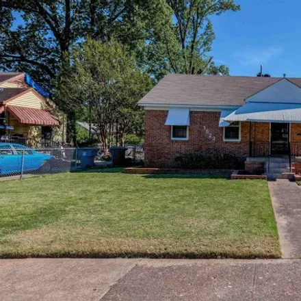Buy this 3 bed house on 1551 Doris Avenue in Memphis, TN 38106