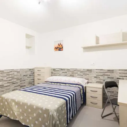 Image 2 - Calle del Labrador, 18, 28005 Madrid, Spain - Apartment for rent