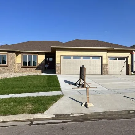 Buy this 3 bed house on South Faith Avenue in Sioux Falls, SD 57110