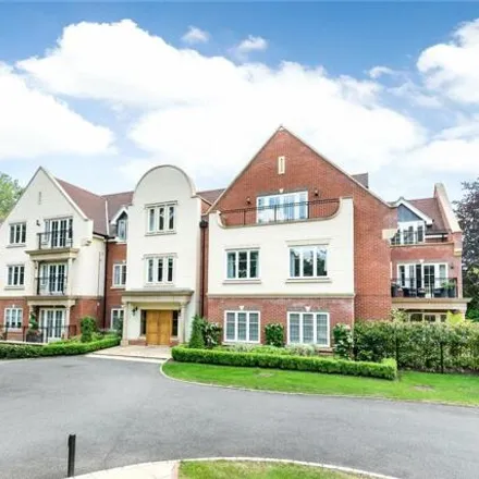 Buy this 3 bed house on Brockenhurst Road in South Ascot, SL5 9HB
