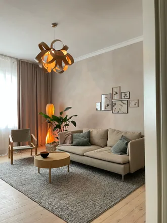 Rent this 1 bed apartment on Fritz-Reuter-Straße 8 in 07745 Jena, Germany