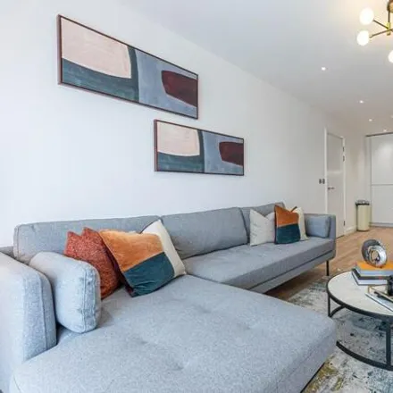 Rent this 3 bed apartment on Empire House in Commander Avenue, London