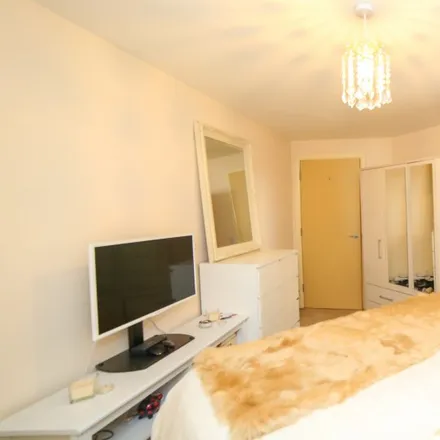 Image 16 - unnamed road, London, TW14 8FE, United Kingdom - Apartment for rent