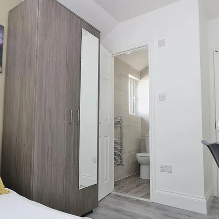 Rent this 1 bed apartment on Taylor's Green in London, United Kingdom