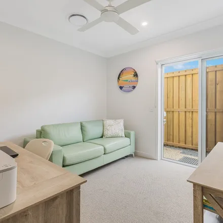 Image 2 - Appel Street, Kirra QLD 4225, Australia - Townhouse for rent