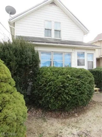 Image 3 - 2395 Lincoln Way Northwest, East Brookfield, Massillon, OH 44647, USA - House for sale