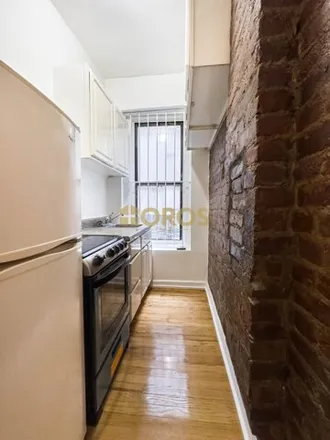 Image 5 - The Wayland, 700 East 9th Street, New York, NY 10009, USA - House for rent