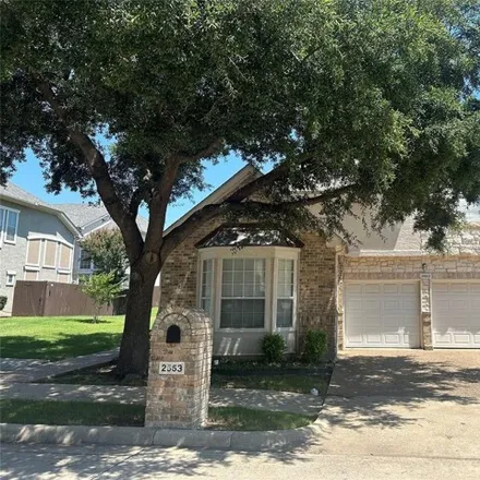Rent this 3 bed townhouse on 2619 Rue de Ville in Irving, TX 75038