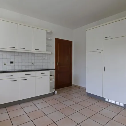 Rent this 4 bed apartment on Edelweisslaan 23 in 3080 Tervuren, Belgium