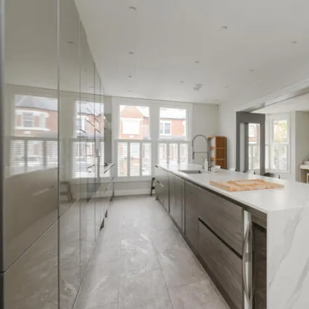 Image 3 - Princes Road, London, SW19 8RD, United Kingdom - Duplex for sale