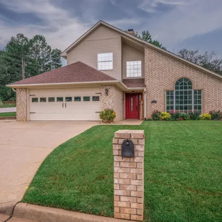 Buy this 3 bed house on 3301 Crossroads Drive in Longview, TX 75605