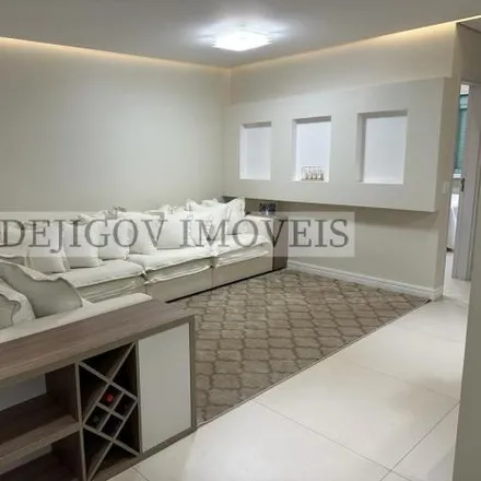Rent this 3 bed apartment on Rua Elias Juvenal de Mello in Vila Alvorada, Jundiaí - SP