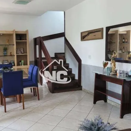 Buy this 5 bed house on Rua José Dantas Freire Filho in Piratininga, Niterói - RJ