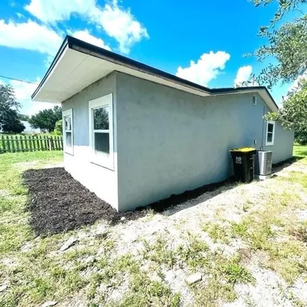 Image 3 - 3931 Avenue R Nw, Winter Haven, Florida, 33881 - House for sale