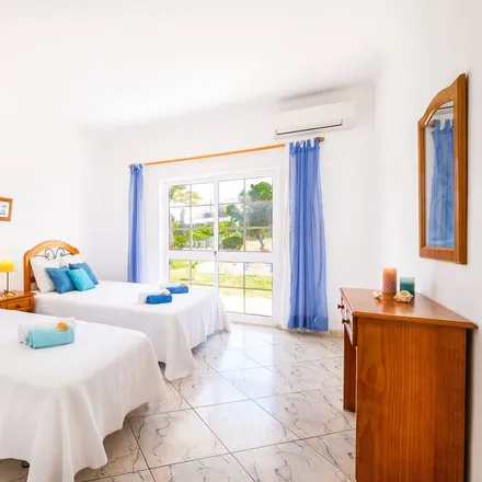 Rent this 5 bed house on 8200-001 Distrito de Évora