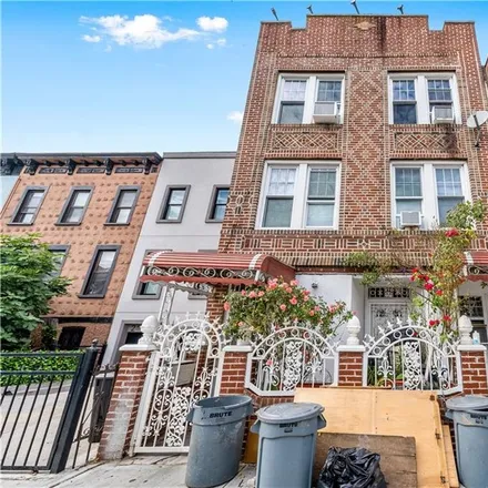 Buy this studio townhouse on 2409 Dean Street in New York, NY 11233