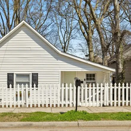 Buy this 2 bed house on 6114 Morrow Road in Nashville-Davidson, TN 37209