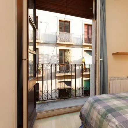 Image 2 - Carrer dels Assaonadors, 38, 08003 Barcelona, Spain - Apartment for rent