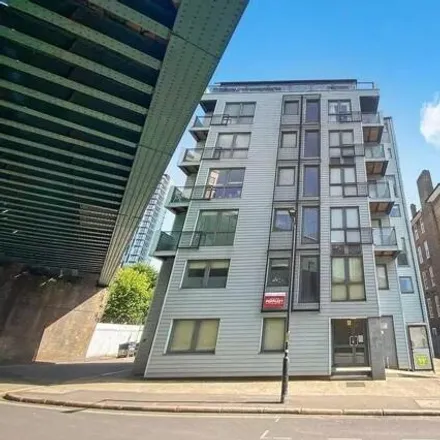 Image 2 - Wellesley Court, 15 Rockingham Street, London, SE1 6PD, United Kingdom - Apartment for rent