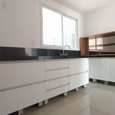 Buy this 3 bed apartment on Rua Ernâni Lacerda de Athayde in Palhano, Londrina - PR