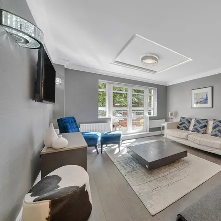 Image 2 - Stockton Court, 17 Rochester Street, Westminster, London, SW1P 2QF, United Kingdom - Apartment for rent