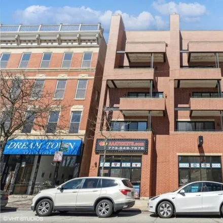 Buy this 3 bed condo on 1332 West Madison Street in Chicago, IL 60607