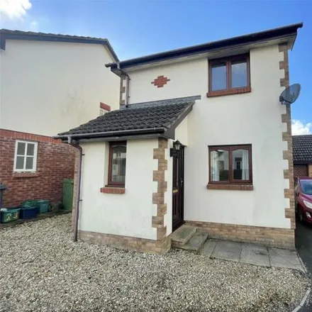 Rent this 2 bed house on Hele Rise in Bickington, EX31 3XY