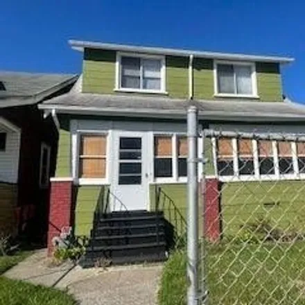 Buy this 3 bed house on 5155 Bewick Street in Detroit, MI 48213