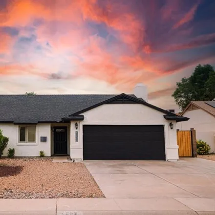 Rent this 4 bed house on 6202 East Betty Elyse Lane in Scottsdale, AZ 85254