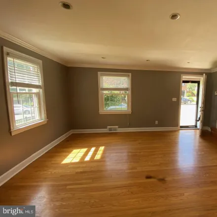 Image 4 - 9700 Fairway Avenue, Silver Spring, MD 20901, USA - House for rent