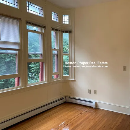 Rent this 1 bed apartment on 195 Commonwealth Ave
