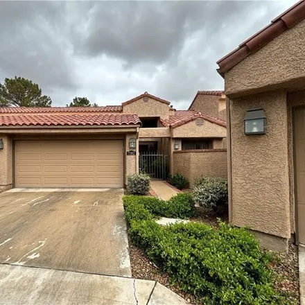 Image 3 - 7470 Mission Hills Drive, Spring Valley, NV 89113, USA - Townhouse for rent
