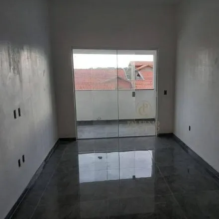 Buy this 4 bed house on Rua Doutor João Ferreira Galvão in Alto do Ribeirão, Pindamonhangaba - SP