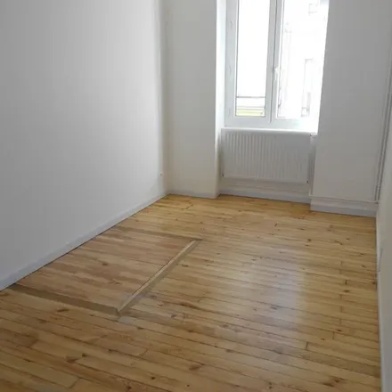 Rent this 3 bed apartment on 2 Place Chavanelle in 42000 Saint-Étienne, France