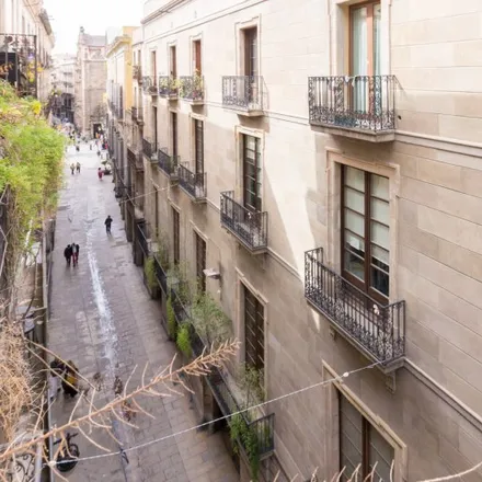 Rent this 7 bed room on Alessio Rinella in Carrer del Duc, 08001 Barcelona