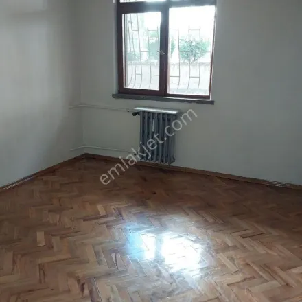 Rent this 2 bed apartment on Ankara Üniversitesi Keçiören Yerleşkesi in Fatih Caddesi, 06300 Keçiören