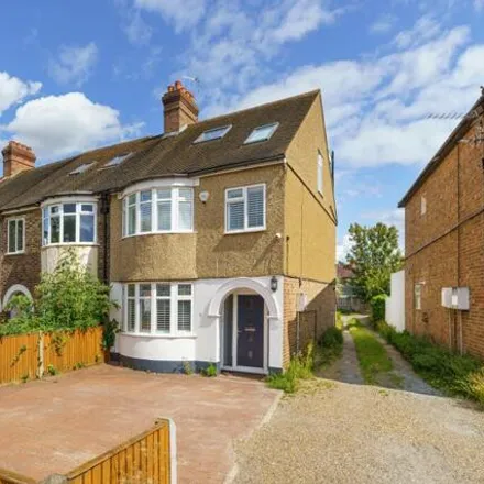 Buy this 5 bed house on unnamed road in London, BR3 3QZ