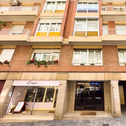 Image 4 - Carrer Mare de Déu del Carmel, 08001 Barcelona, Spain - Room for rent