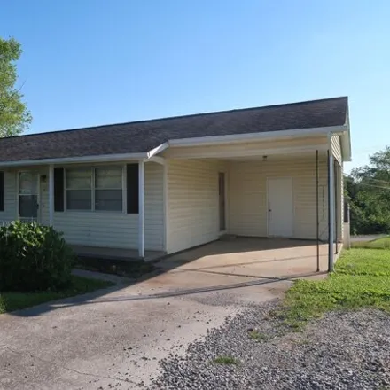 Buy this 3 bed house on 423 Russell Road in New Tazewell, Claiborne County