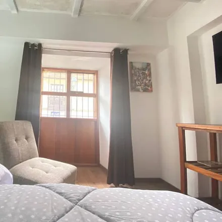 Rent this 2 bed house on Cusco