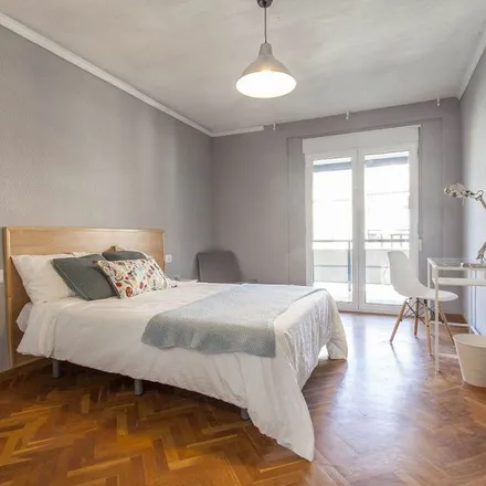 Rent this 1 bed apartment on Carrer d'Antoni Suárez in 34, 46021 Valencia