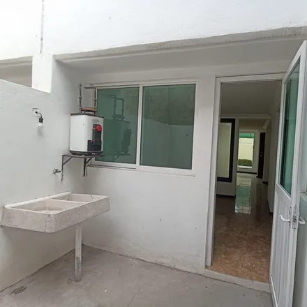 Rent this 2 bed house on Calle Margarita in Ampliación Santa Julia, 42088 Pachuca