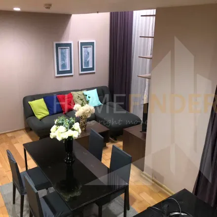 Rent this 2 bed apartment on Krung Thon Buri Road in Khlong San District, 10600