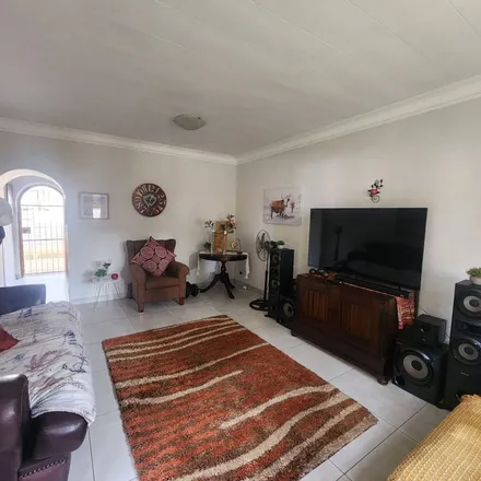Image 9 - King Street, Dagbreek, Welkom, 9460, South Africa - Apartment for rent